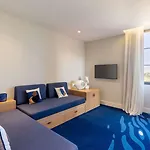 Hotel Eden Rose Grand Bw Premier Collection