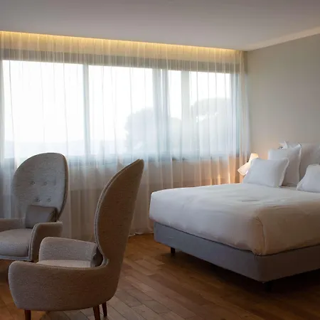 Hotel Eden Rose Grand Bw Premier Collection