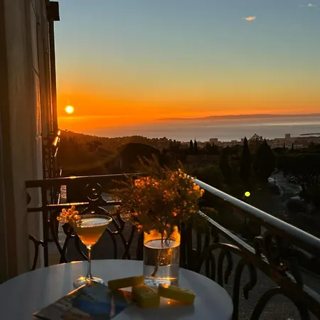 Eden Rose Grand Bw Premier Collection Hotel 4*