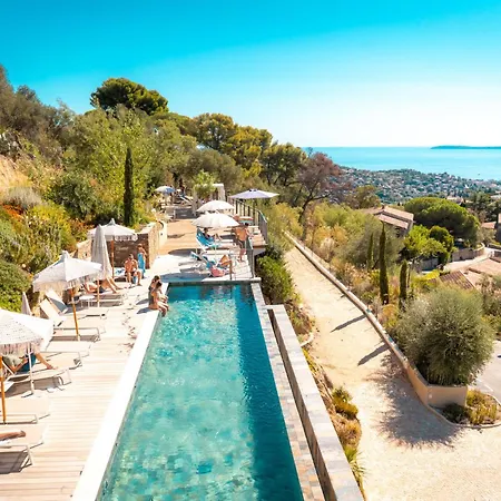 Hotel Eden Rose Grand Bw Premier Collection