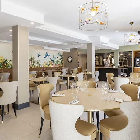 Hotel Eden Rose Grand Bw Premier Collection 4*