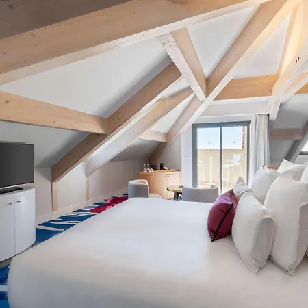 Hotel Eden Rose Grand Bw Premier Collection