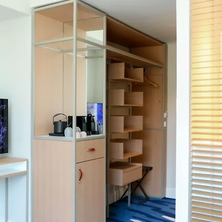 Eden Rose Grand Bw Premier Collection Hotel