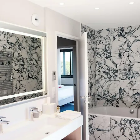 Eden Rose Grand Bw Premier Collection 4*