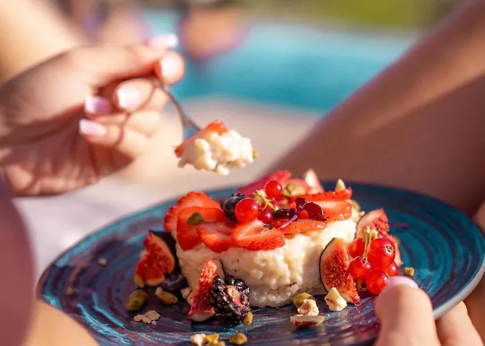 Eden Rose Grand Bw Premier Collection Hotel 4*