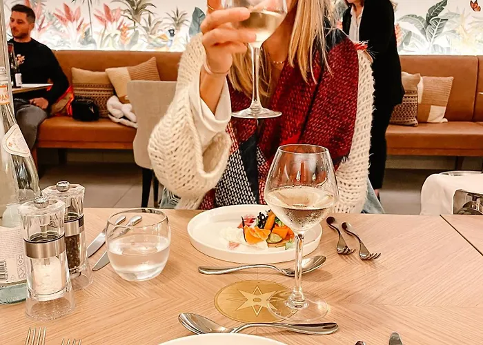 Eden Rose Grand Bw Premier Collection Hotel